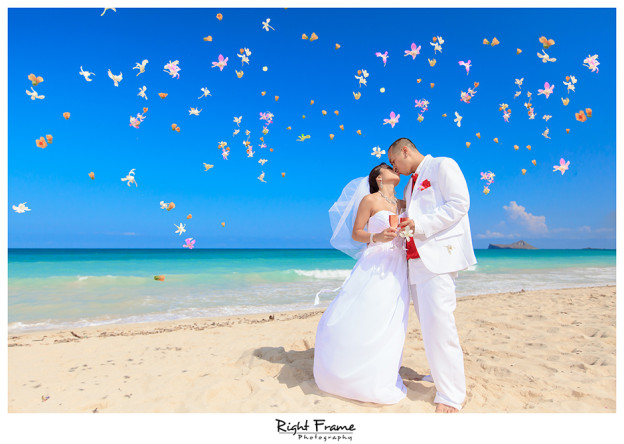 Wedding Photographers Hawaii Oahu Vicki By Right Frame Photography