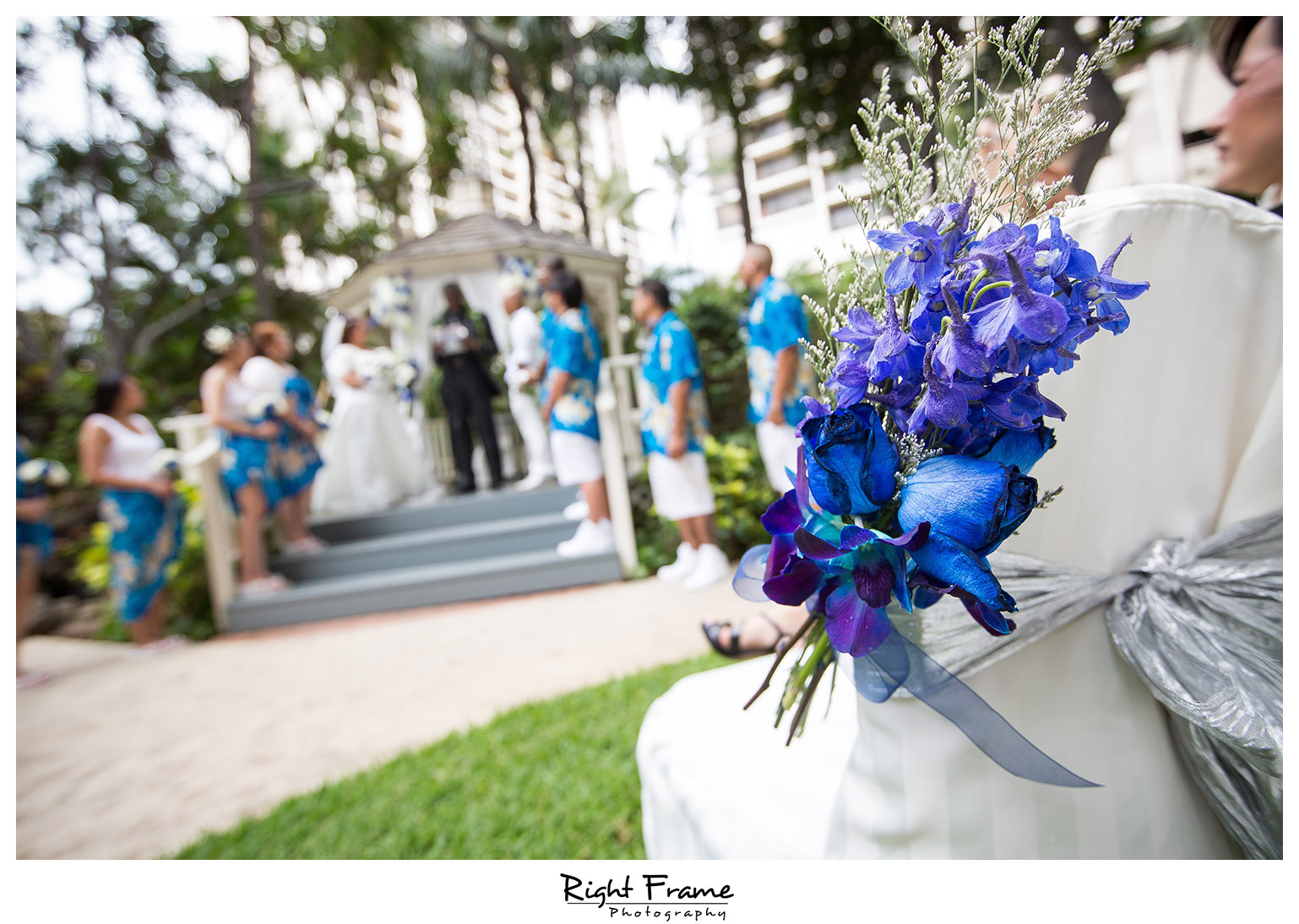 Right Frame Photography Wedding In Hilton Waikiki Beach Hotel