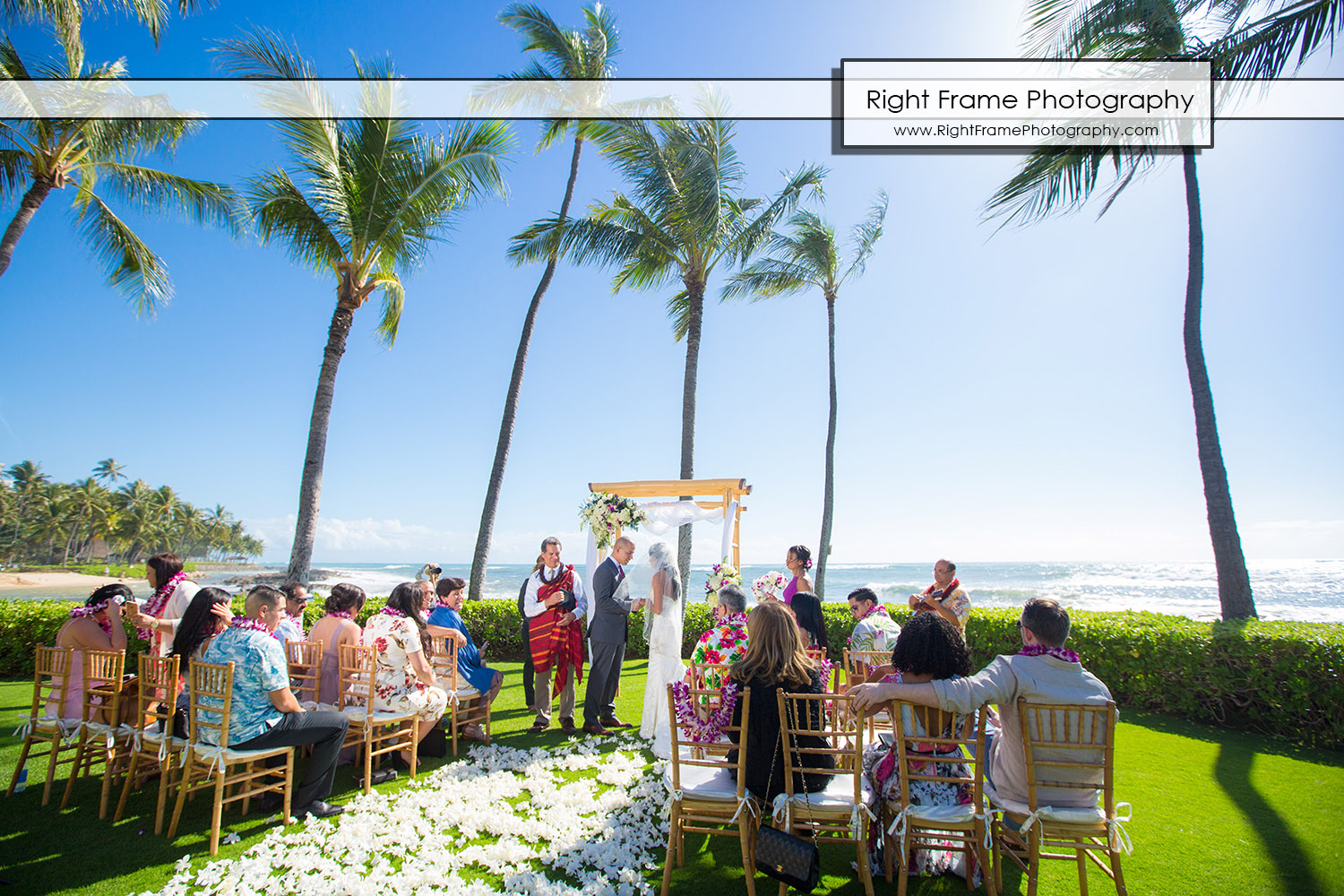 Beautiful Paradise Cove Wedding Ko Olina Oahu By Right Frame