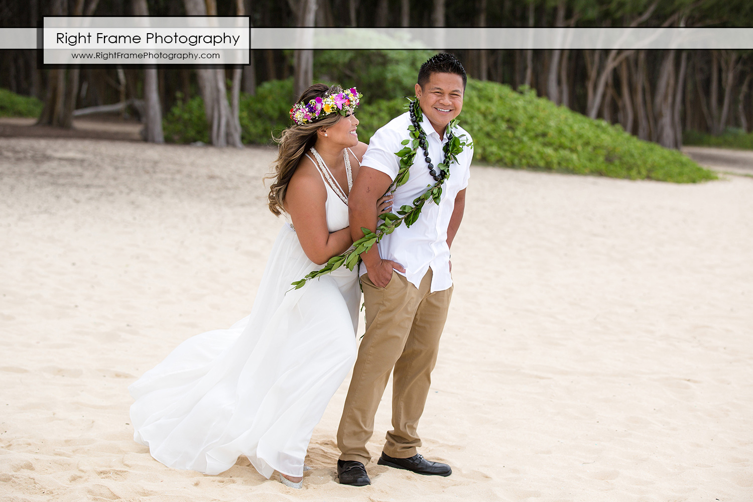 Hawaiian Vow Renewal Ceremony Oahu Hawaii By Right Frame Photography