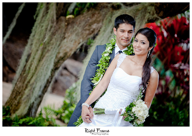 026_Honolulu_wedding_photography_Bernice_Pauahi_Bishop_Memorial_Chapel