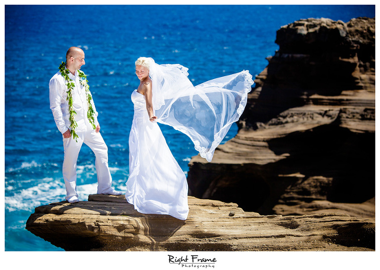 001 wedding photographers in waikiki hawaii
