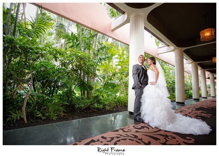 008_The Royal Hawaiian Hotel Wedding Helumoa Garden