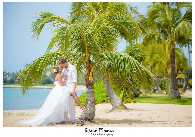118_Kahala Beach Wedding oahu photographer