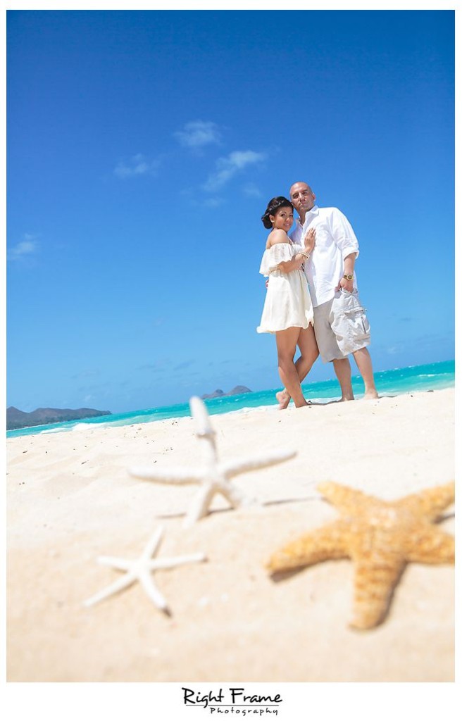 Waikiki Engagement Photographer Leo Right Frame Photography