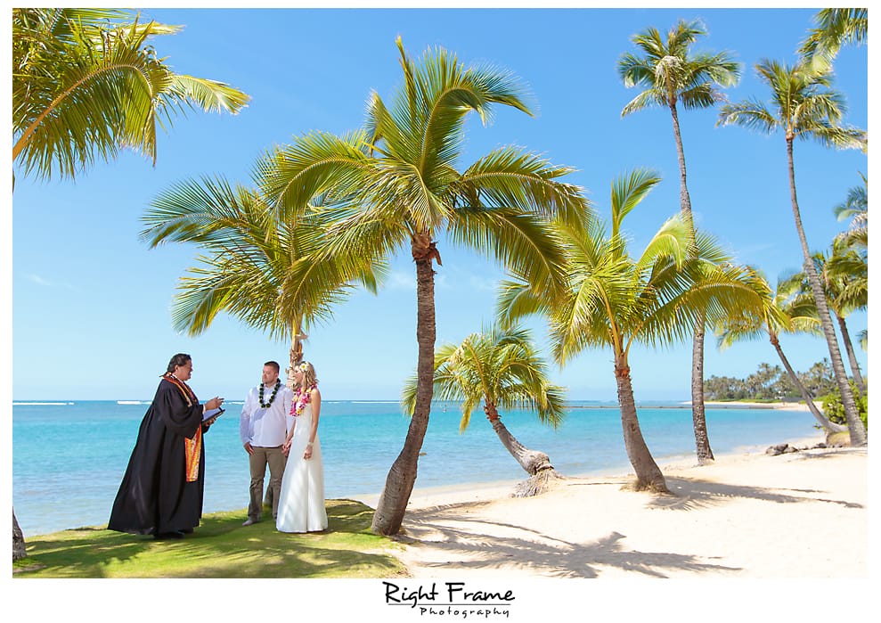 Kahala Beach Waialae Beach Park Right Frame Photography