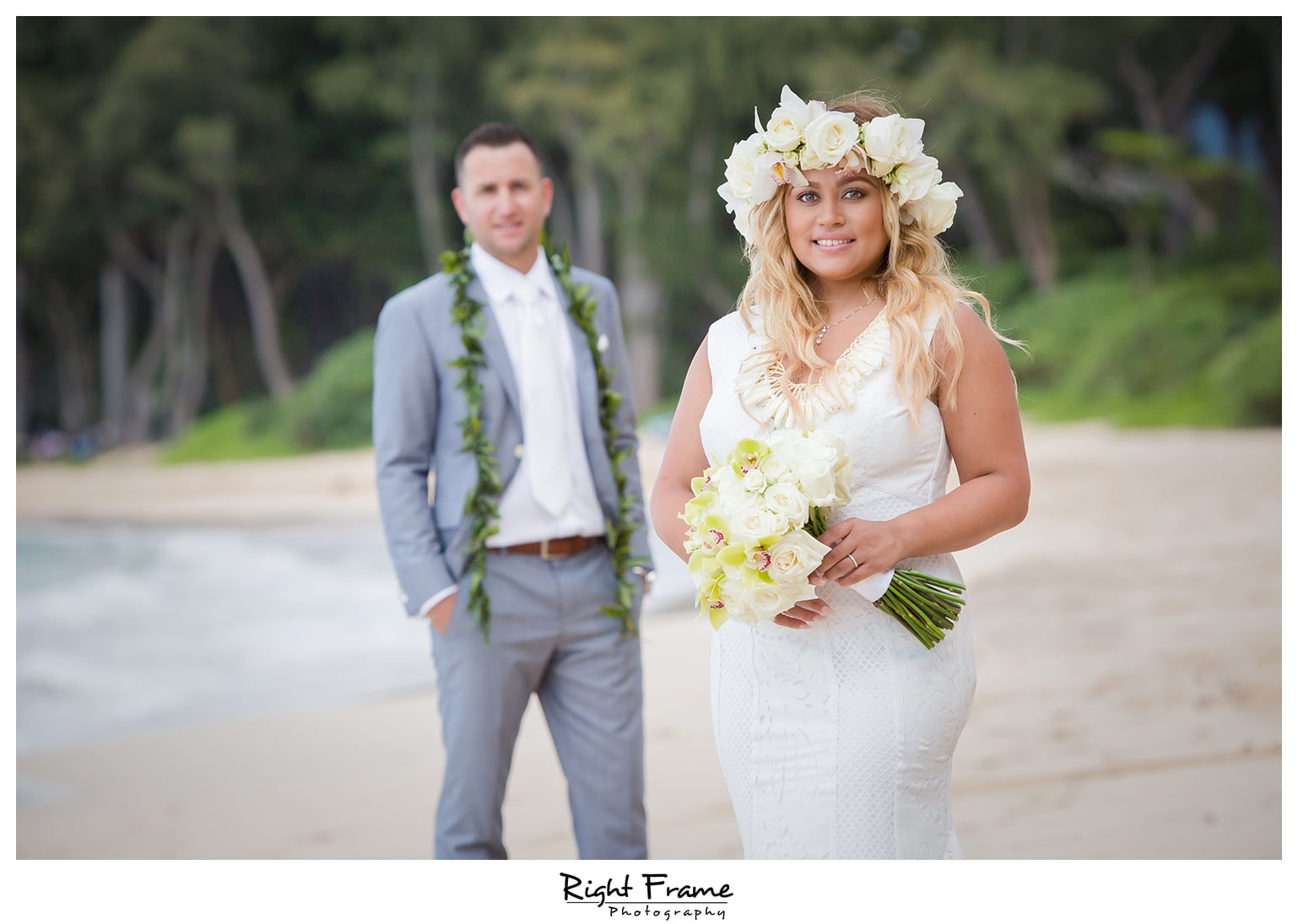 Hale Koa Estate Wedding | Hauula by RIGHT FRAME PHOTOGRAPHY