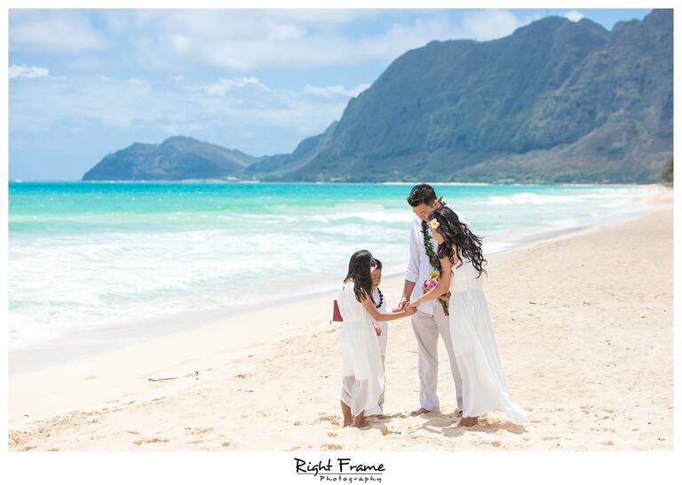 Wedding Vow Renewal in Oahu Hawaii