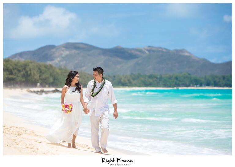 Wedding Vow Renewal in Oahu Hawaii