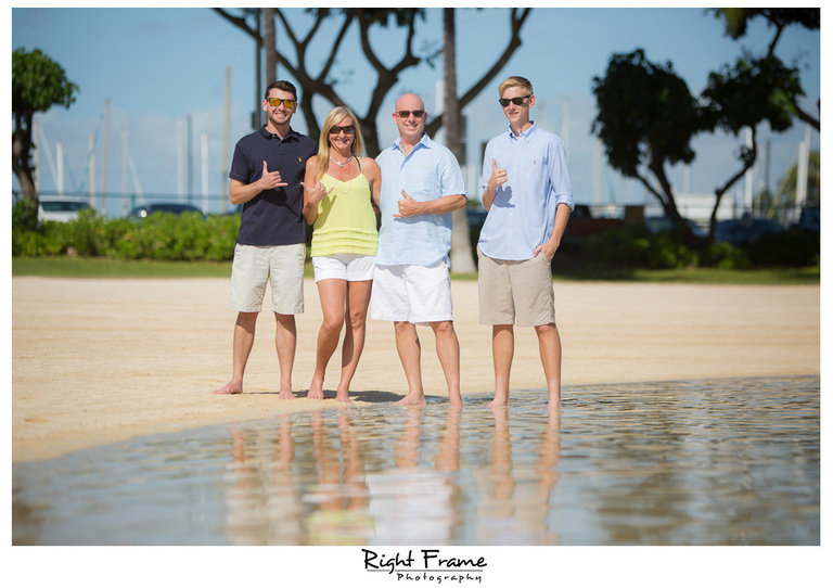 Waikiki Photographers Beach Family Photos