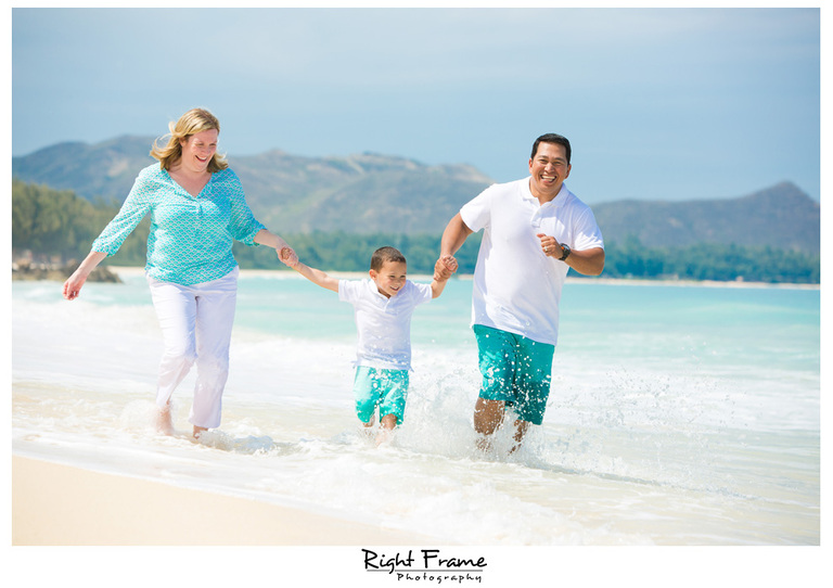 Oahu Hawaii Family Photographer