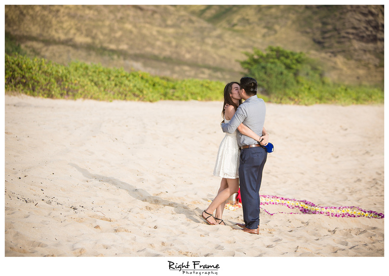 Romantic Surprise Hawaii Engagement Proposal