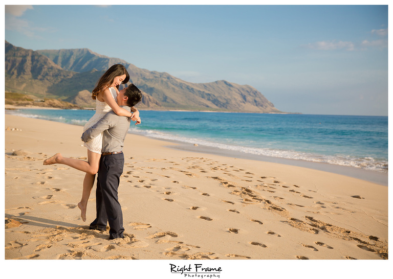 Romantic Surprise Hawaii Engagement Proposal