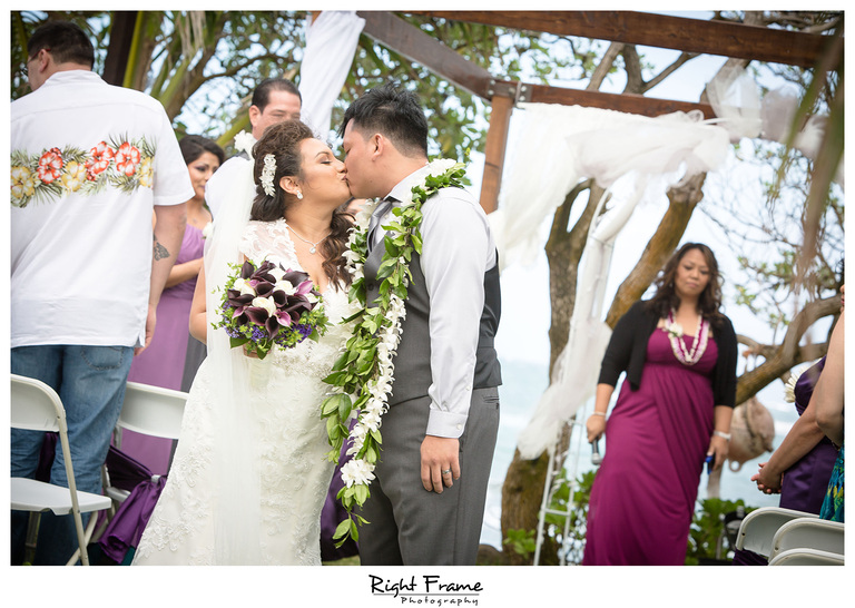 Wedding at Nani Kai Hale Beach House Oahu Hawaii
