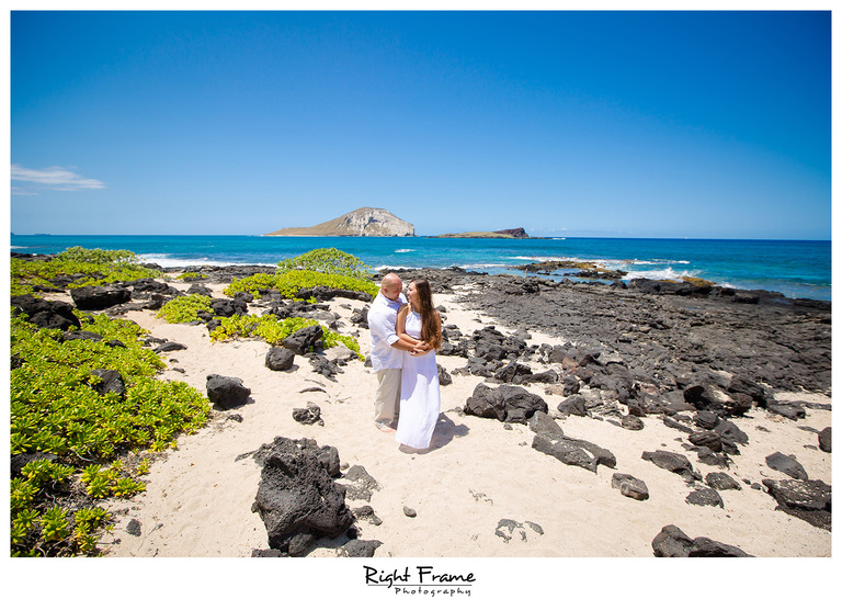 Hawaii Engagement Photographer Makapuu Beach