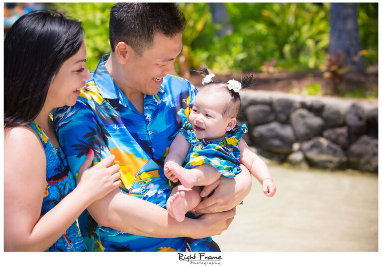 Family Portraits in Hawaii WAIKIKI BEACH