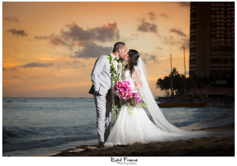 Wedding at Moana Surfrider Hotel Waikiki