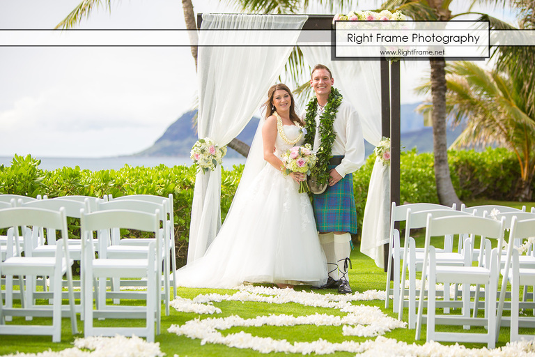 Destination Wedding in Hawaii Paradise Cove