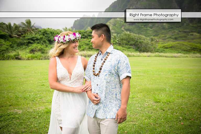 Beach Engagement Photos in Hawaii Oahu