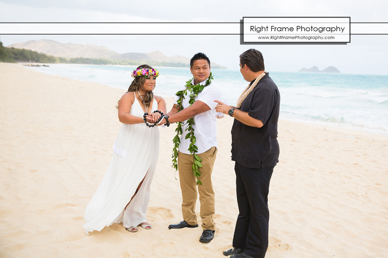 Hawaiian Vow Renewal Ceremony Oahu Hawaii