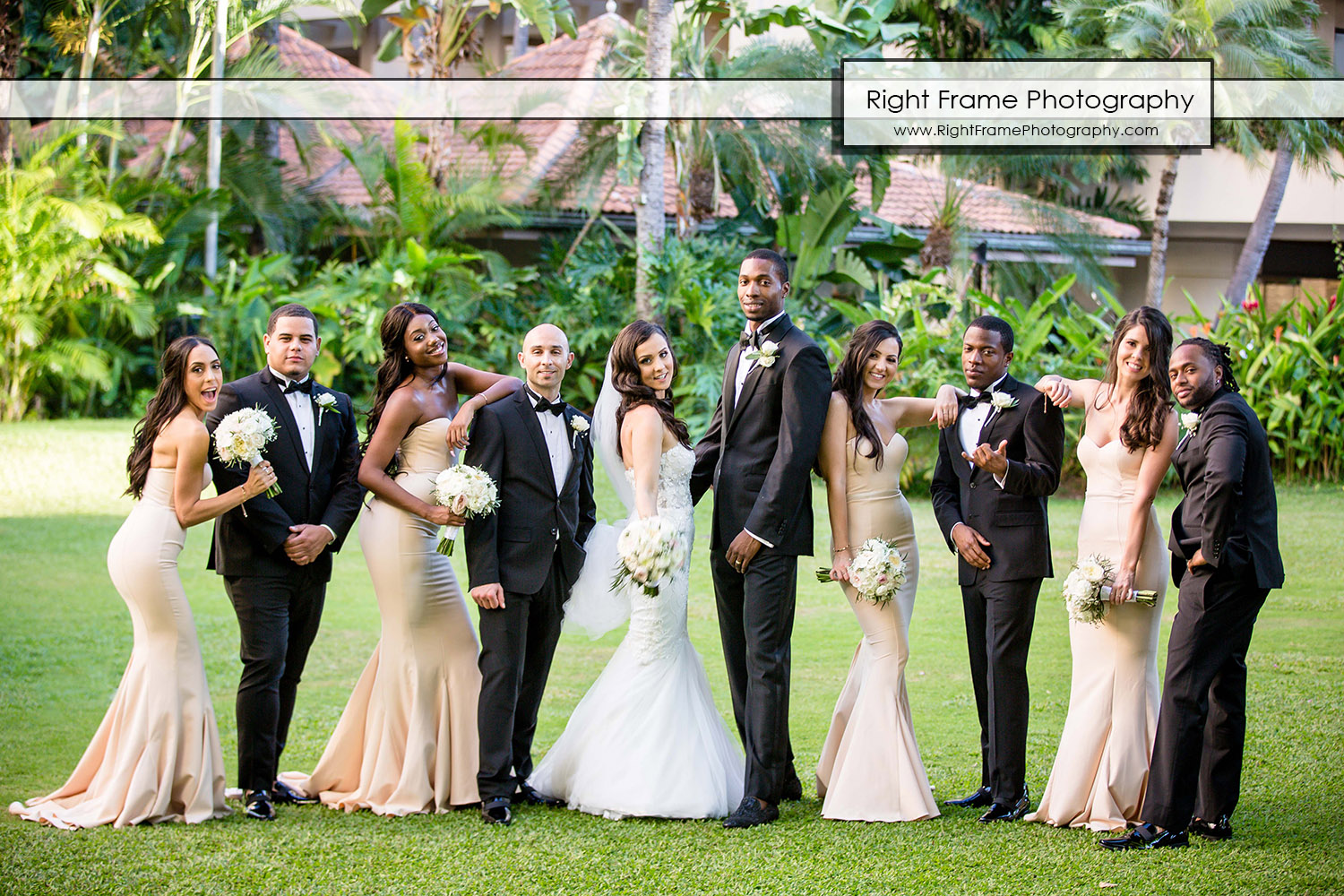 Hawaii Wedding in AKALA CHAPEL | HILTON HAWAIIAN VILLAGE by RIGHT FRAME ...