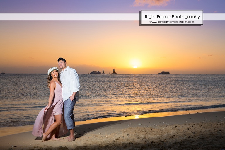 Engagement Photos near The Modern Honolulu Hotel Waikiki Beach
