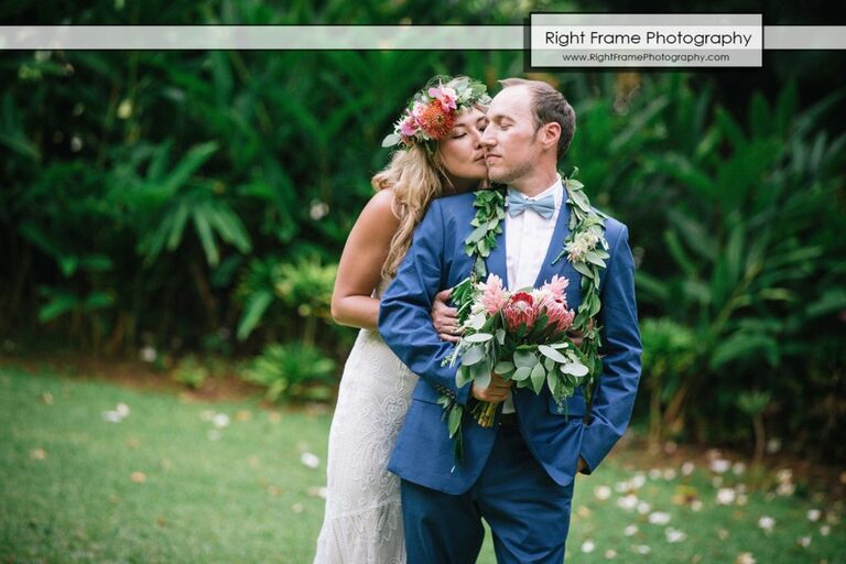 Hale Koa Hotel Garden Wedding Pictures First Look Waikiki Honolulu