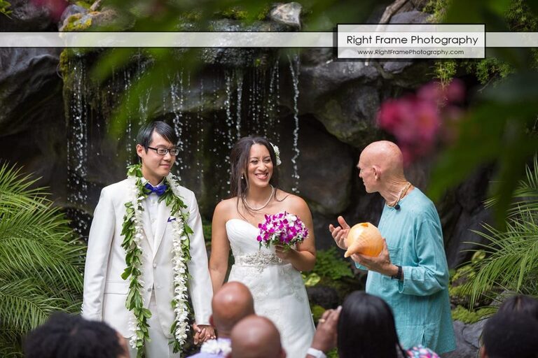 Oahu Waterfall Wedding at Pukalani Falls Garden