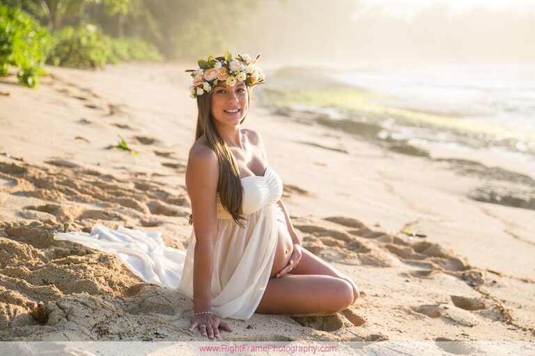Hawaii Beach Maternity Portraits