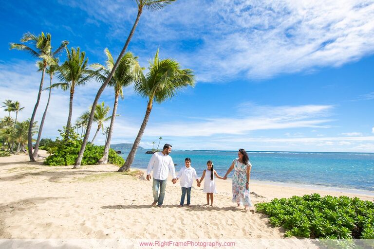 Last Minute Family Photo Shoot at Kahala Beach Oahu