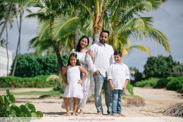 Last Minute Family Photo Shoot at Kahala Beach Oahu