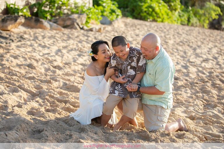 FAMILY AND ANNIVERSARY PORTRAIT ON OAHU