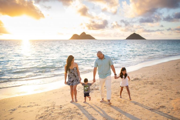 Oahu Family Photos on Lanikai Beach